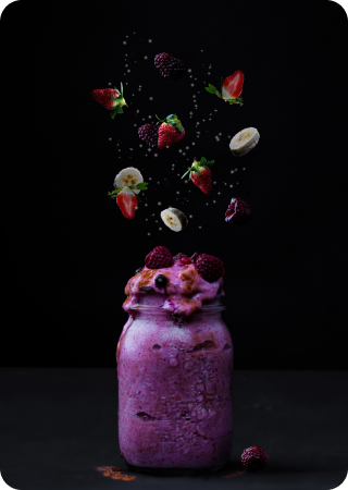 imagem de um milkshake roxo